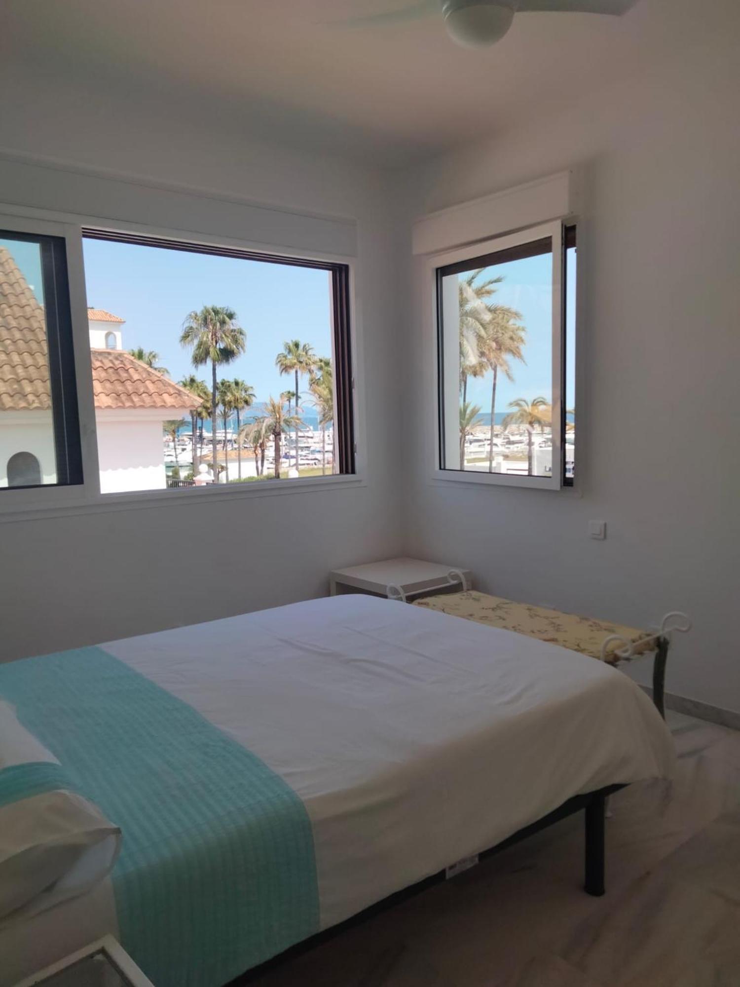 Apartamento En La Playa Manilva Esterno foto